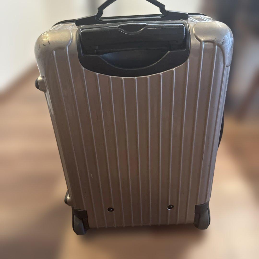 最安値 RIMOWA サルサ　SALSA 35L 機内持ち込みサイズ