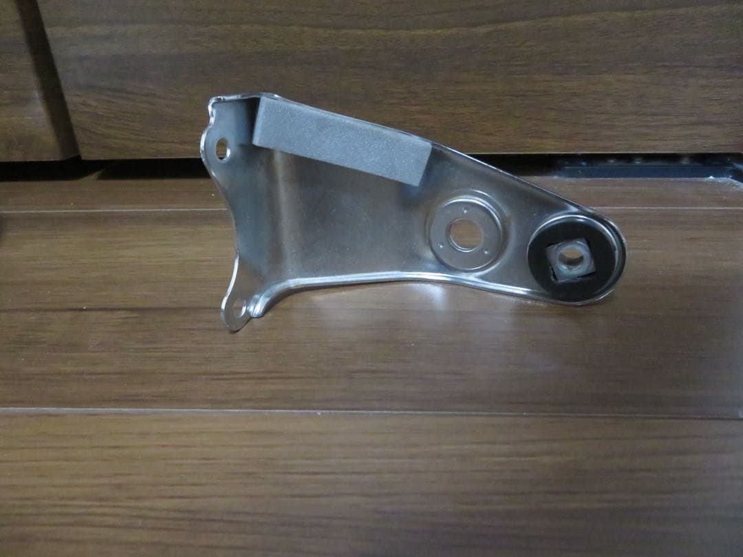 SR400 21年式　純正ヘッドライト