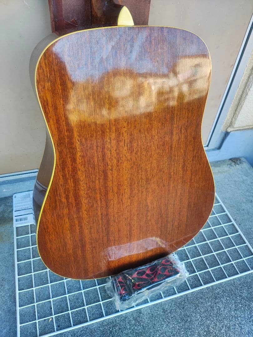 美品 Takamine 200シリーズ NA 型番不明 PU付きエレアコ