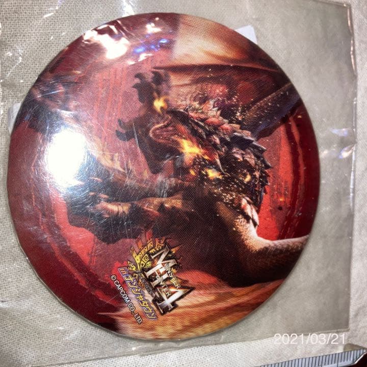 新品未使用　モンスターハンター　4 缶バッジ　ナンジャタウン　イベント　限定