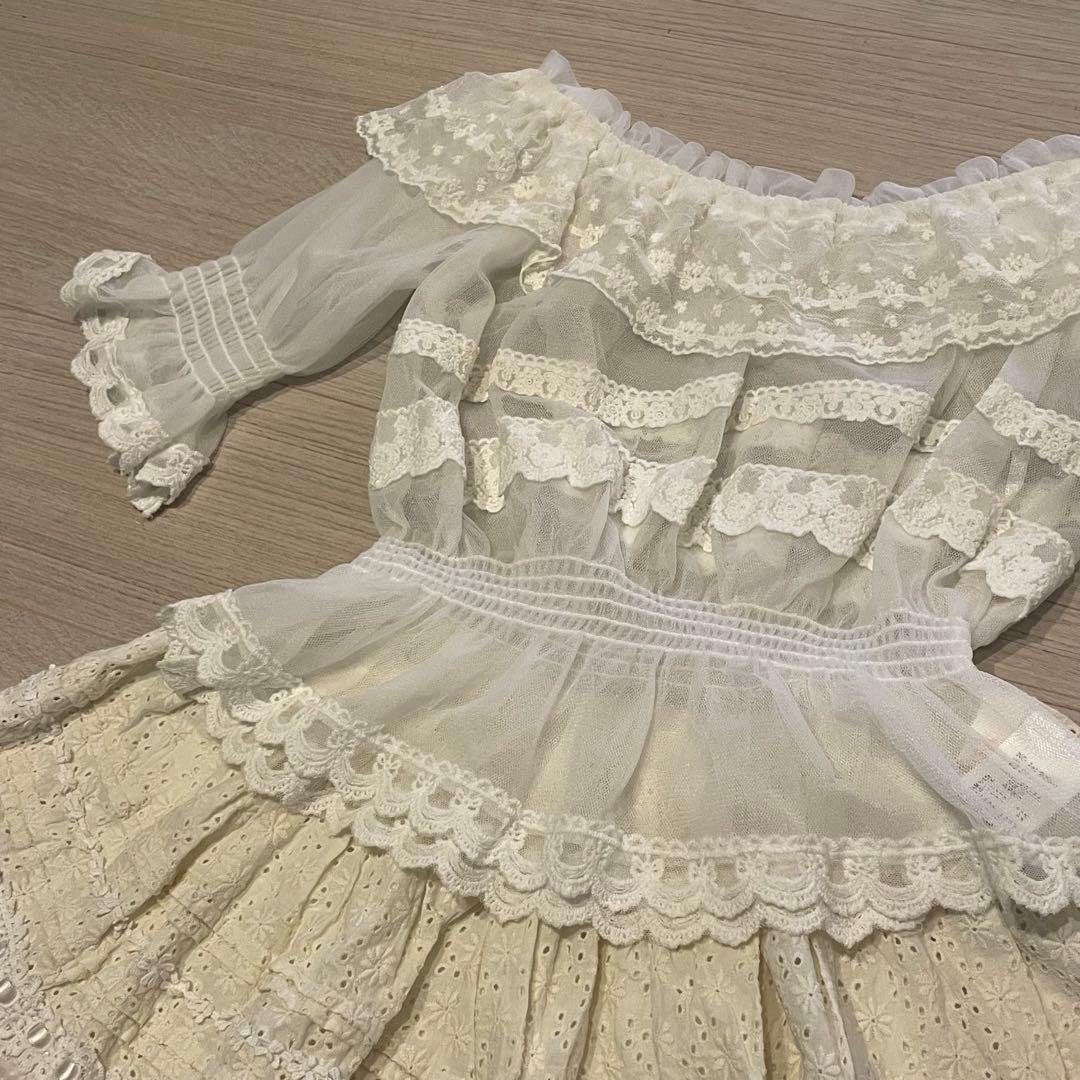 希少　LIZ LISA リズリサ　フリル　スカパン 白　オフショル　レース