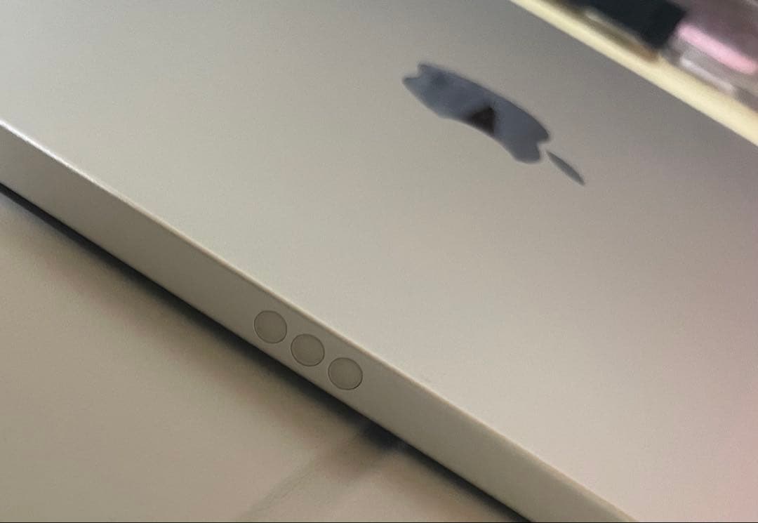 Apple iPad (第11世代) a16チップ本体シルバーWiFi