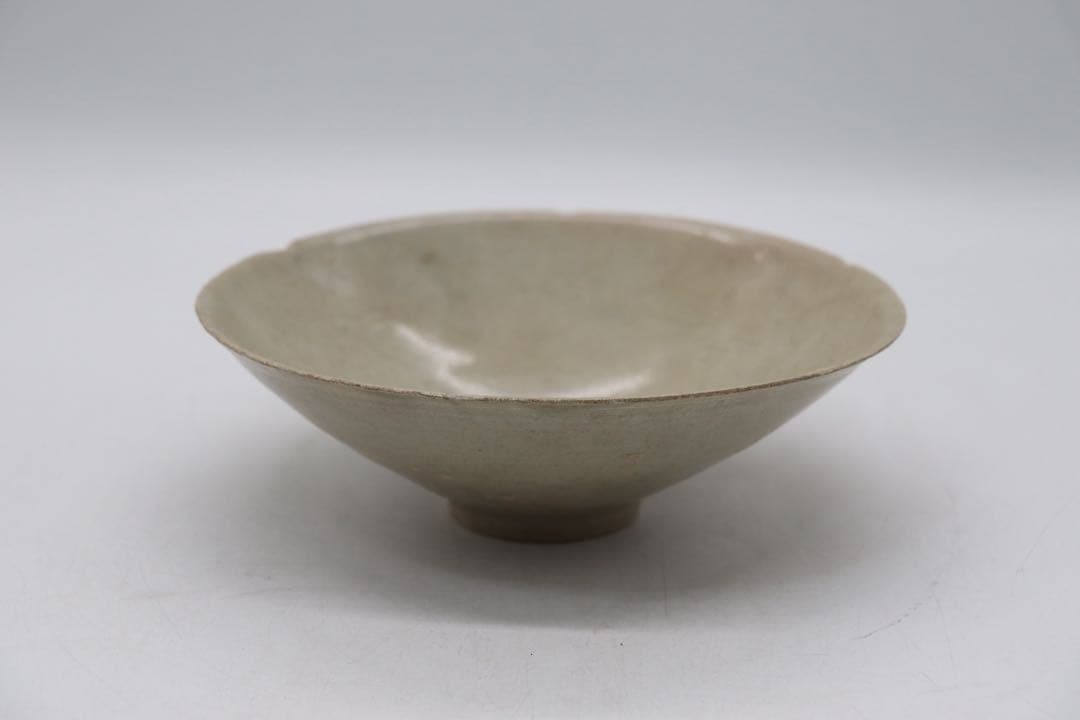 中国　宋時代　青磁碗　送料込み250506