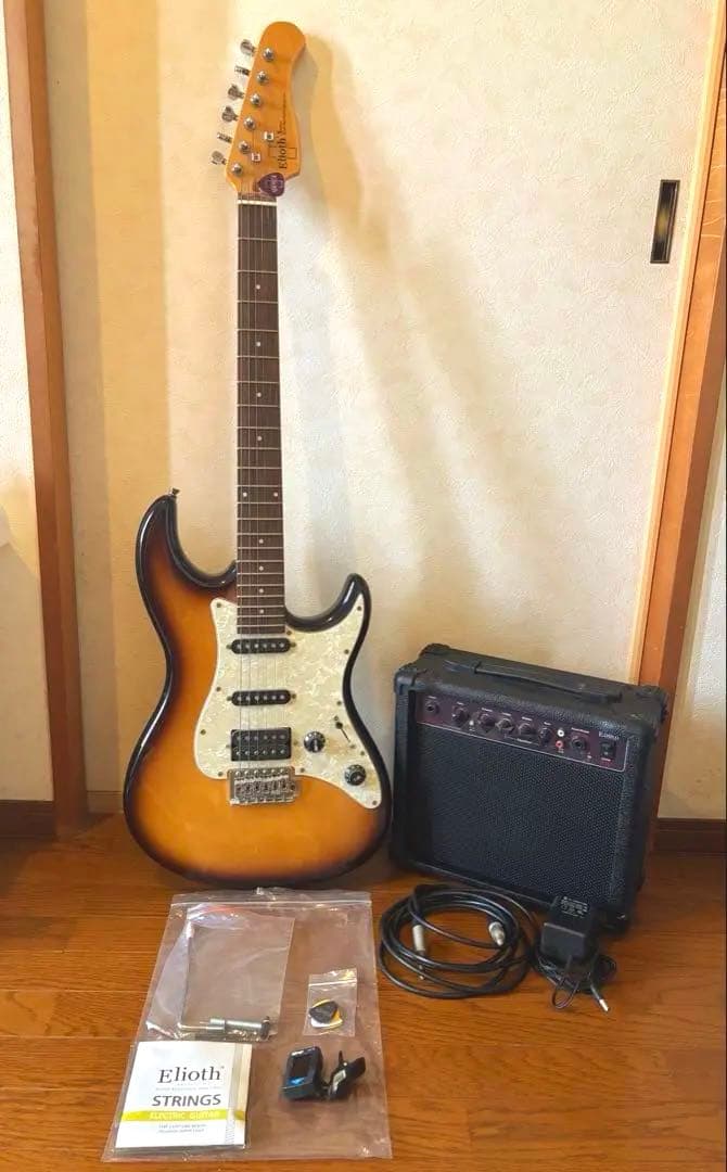 ［最終値下げ‼️］Eliothエレキギター アンプセット