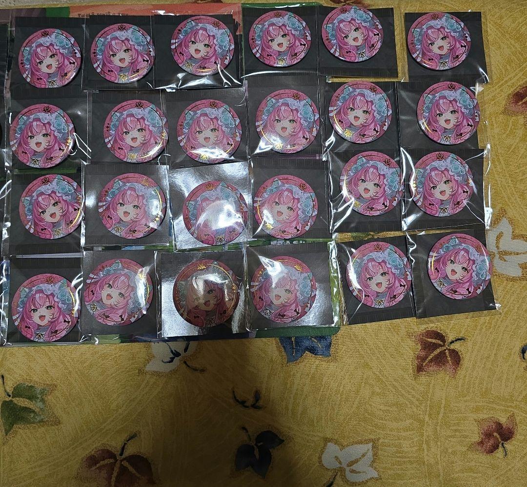 ヤン・ナリ ハロウィン 2024 缶バッジ 未開封品