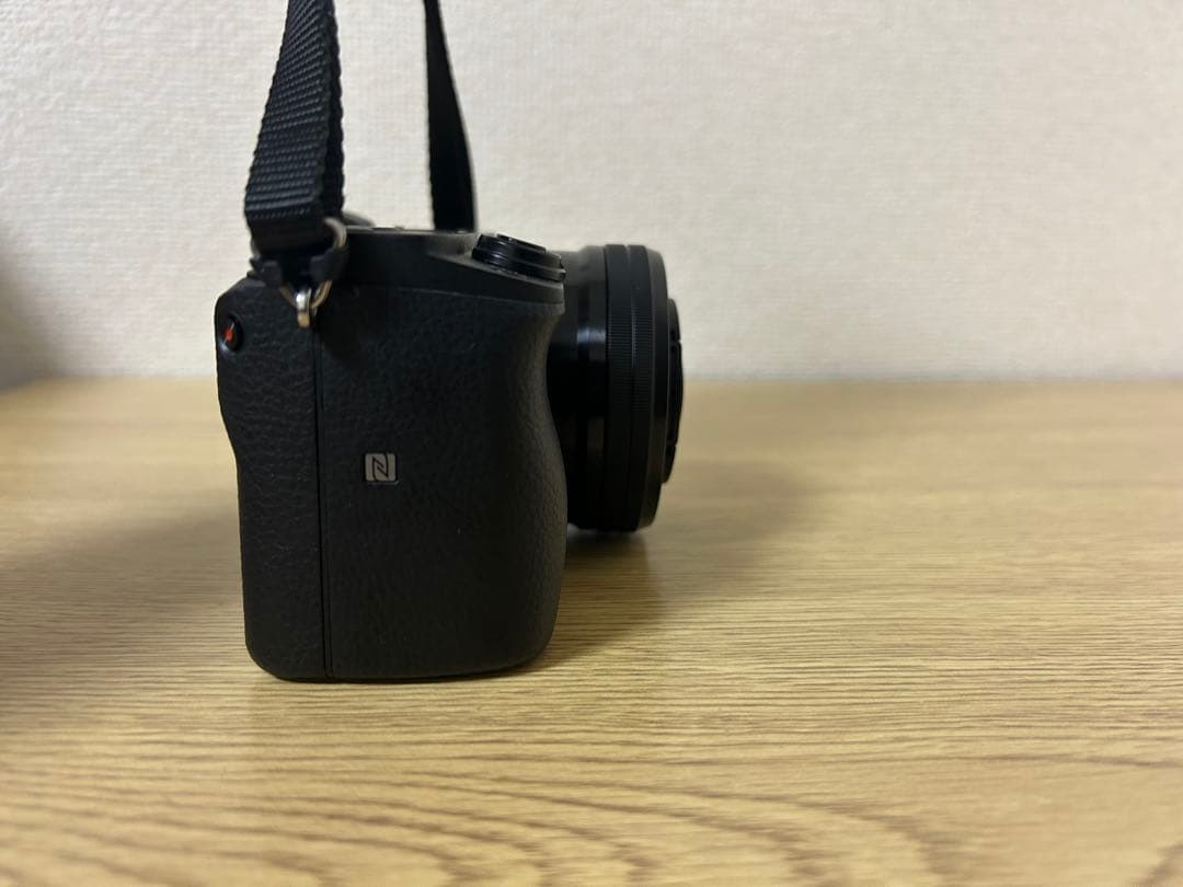 SONY α6400 ミラーレス一眼　箱無し