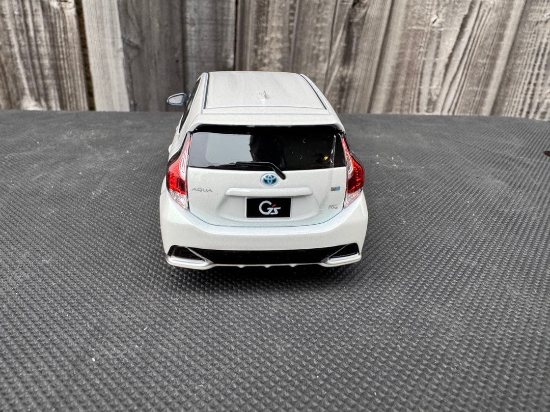 トヨタ TOYOTA AQUA G's アクア ジーズ ミニカー