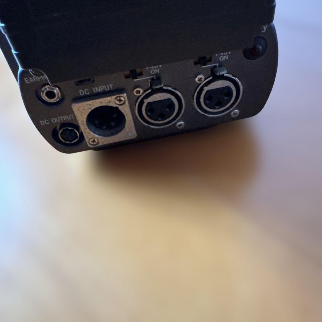 Victor 業務用ビデオカメラ GY-DV500 充電器付き