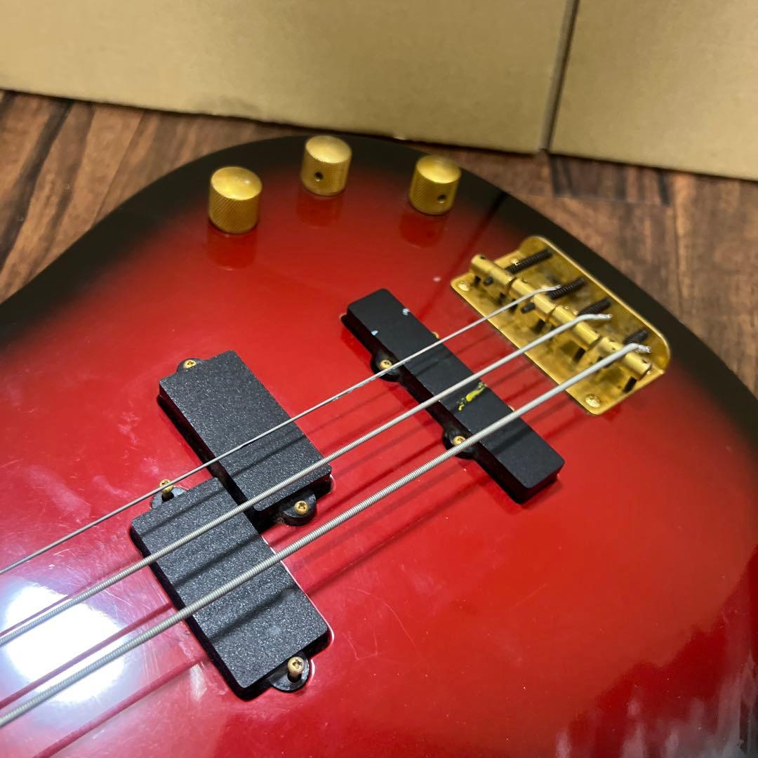 メンテナンス済♥️アンボイ ベースギター レッド ブラック ギター ベース