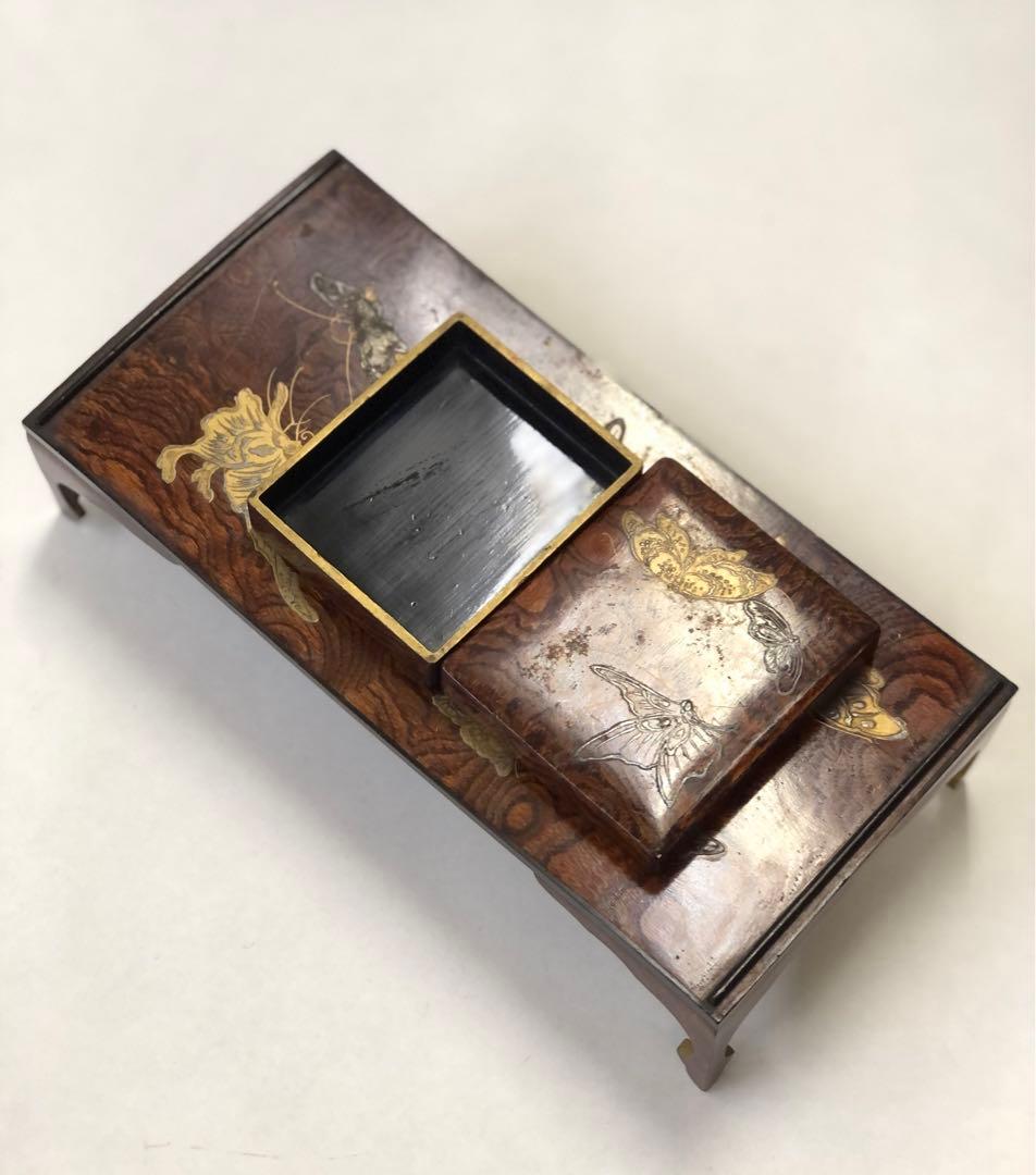 大名雛道具　金銀蒔絵　蝶図柄　長机.小鉢　木製　漆器　骨董品　揚羽蝶図柄