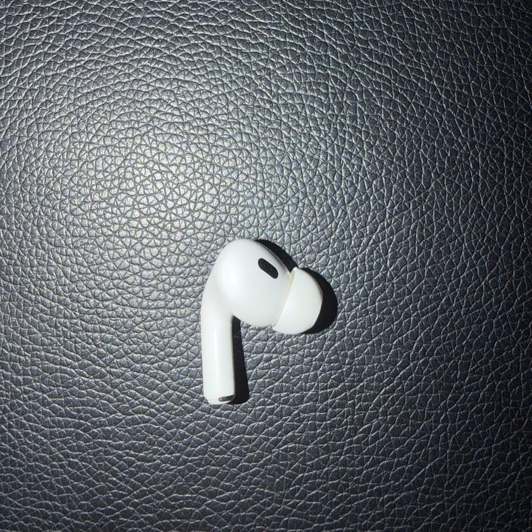 AirPods Pro 2 純正　箱・ライトニング付き　左耳+ケース　リペア済み