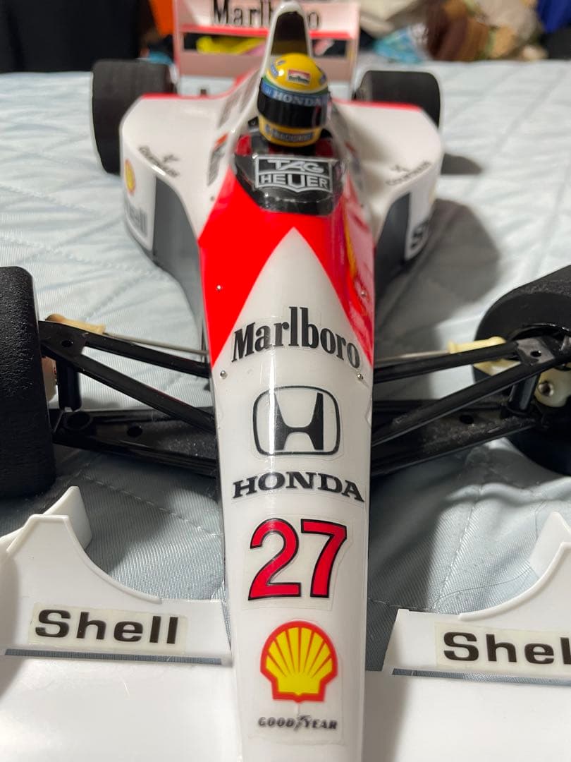 F1 ラジコン　f103 マクラーレン mp4/5B ボディ&シャーシ