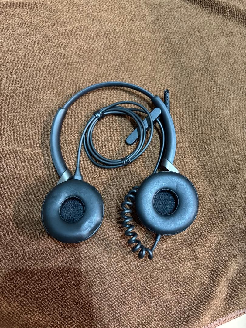 Jabra Engage 50 stereo 有線ヘッドセット