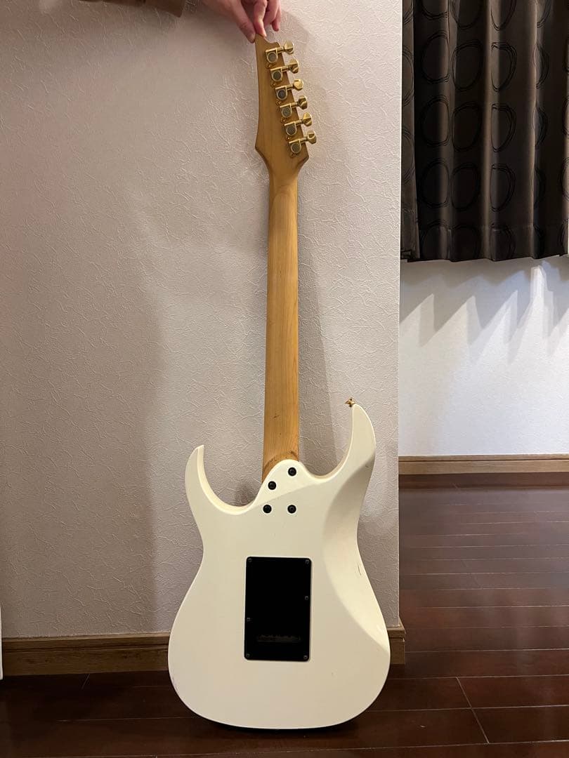 Ibanez RG ホワイト エレキギター