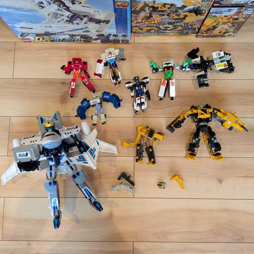 トミカヒーローズ　ジョブレイバー　9体　セット 変形ロボット