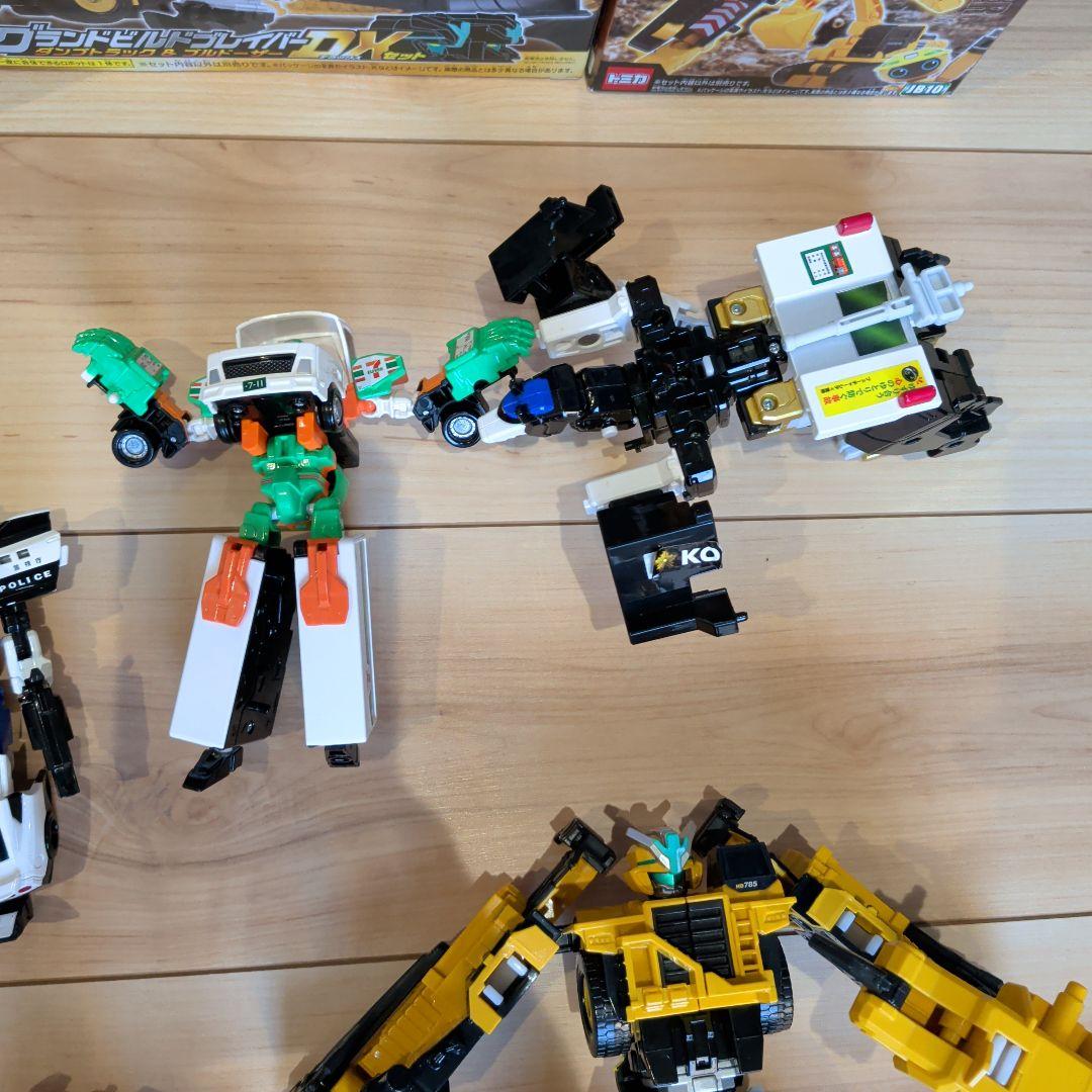 トミカヒーローズ　ジョブレイバー　9体　セット 変形ロボット