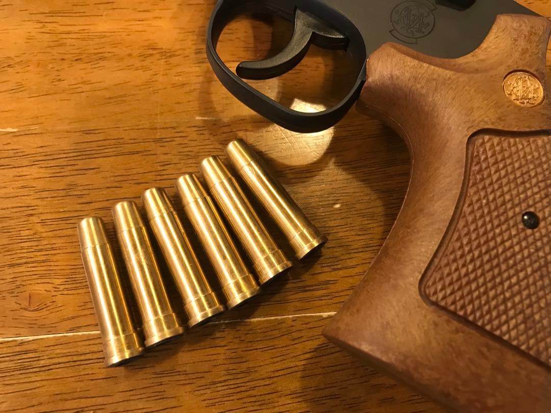 クラウンモデル エアリボルバー×4・オーセンティックカートリッジ付き セット