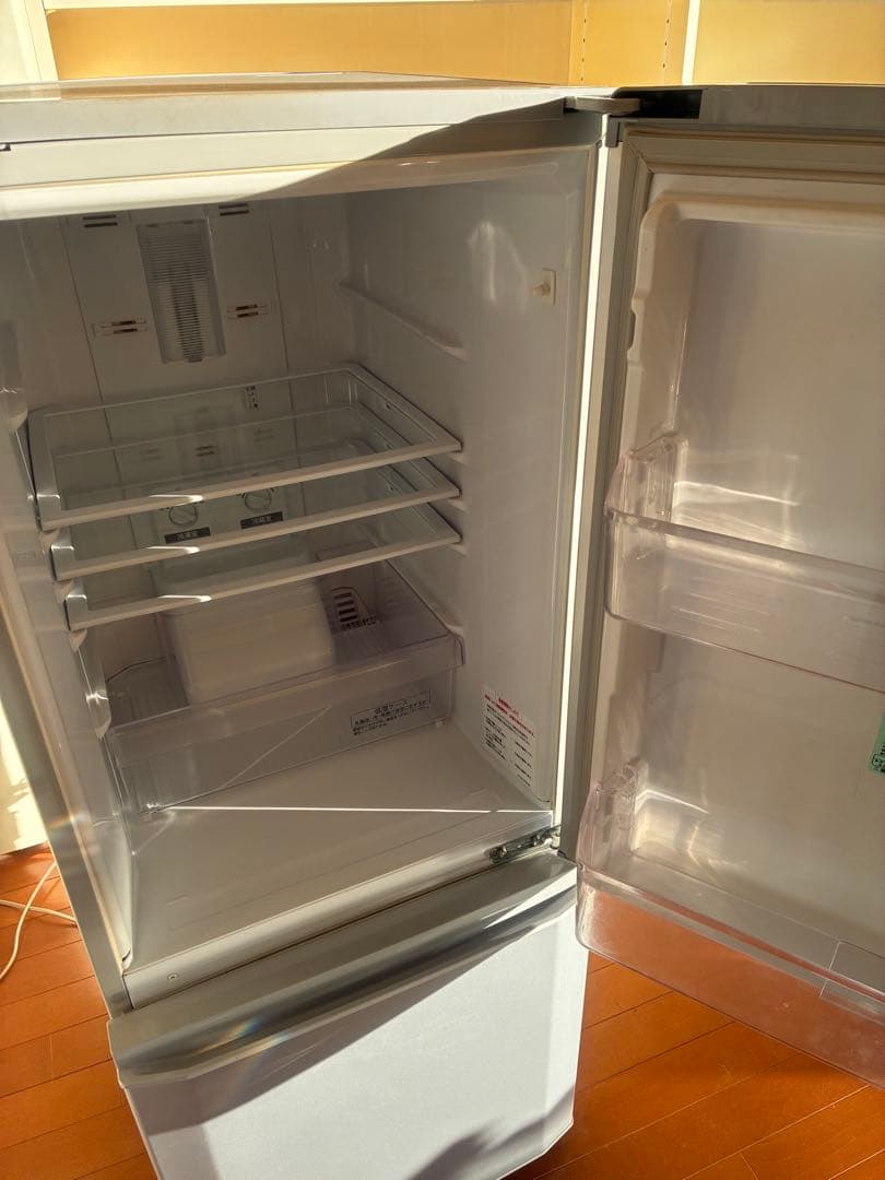 三菱　MITSUBISHI ノンフロン冷凍冷蔵庫MR-P15D-S