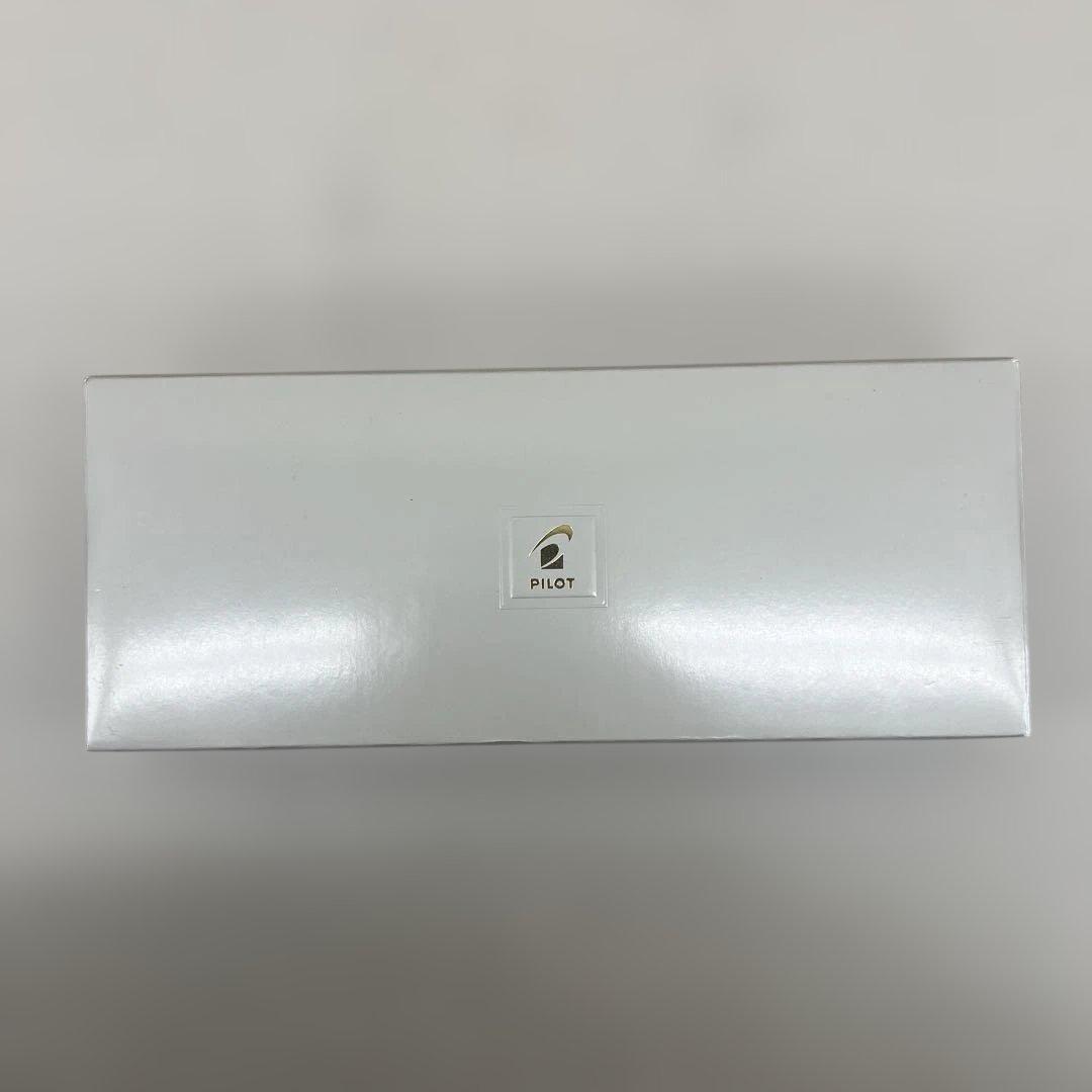 511536 PILOT 万年筆 マンネンヒツ キャップレス FCN1MRBF