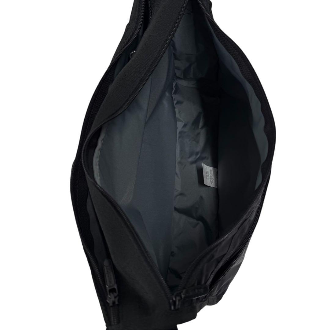 【美品】LeSportsac レスポートサック ショルダーバッグ ブラック