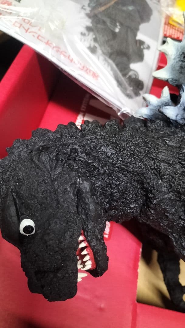 東京マルイラジコンゴジラ