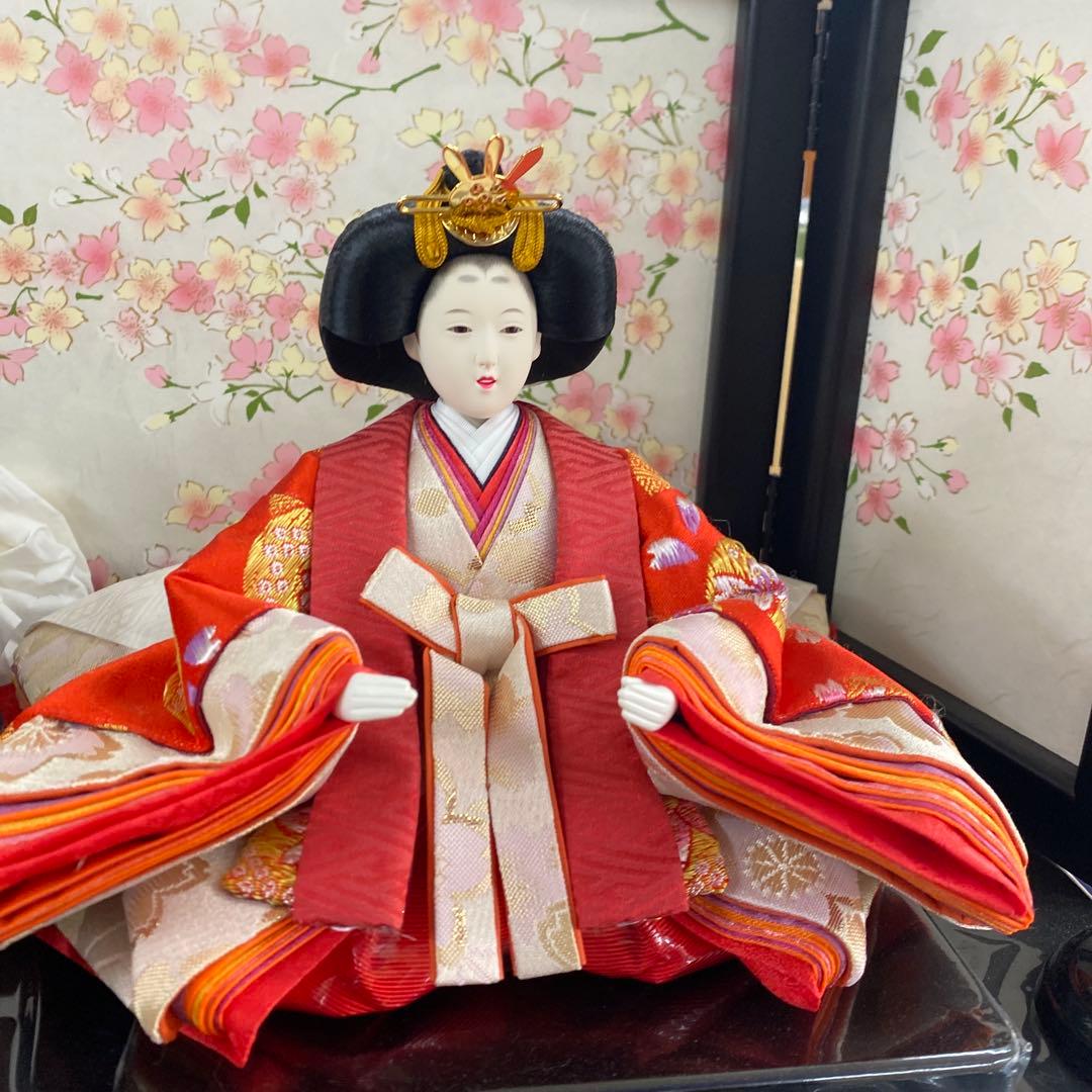 雛人形セット 花柄台座付き