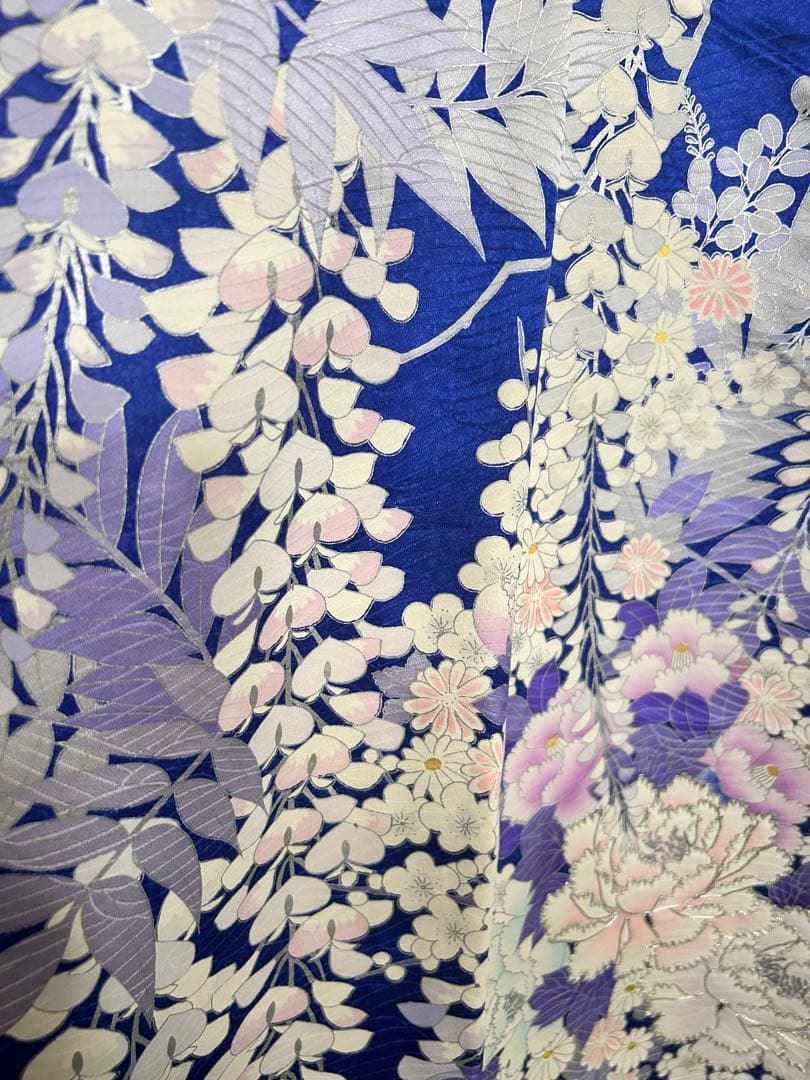 藤柄 銀彩 駒刺繍 振袖 正絹 紺青 身丈156 裄63 袖丈109