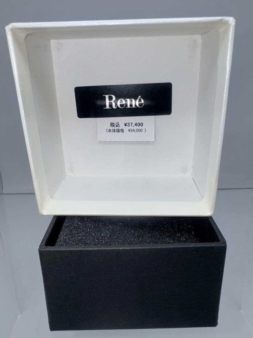 【René ルネ】定価37,400円花モチーフブローチ 2個セット