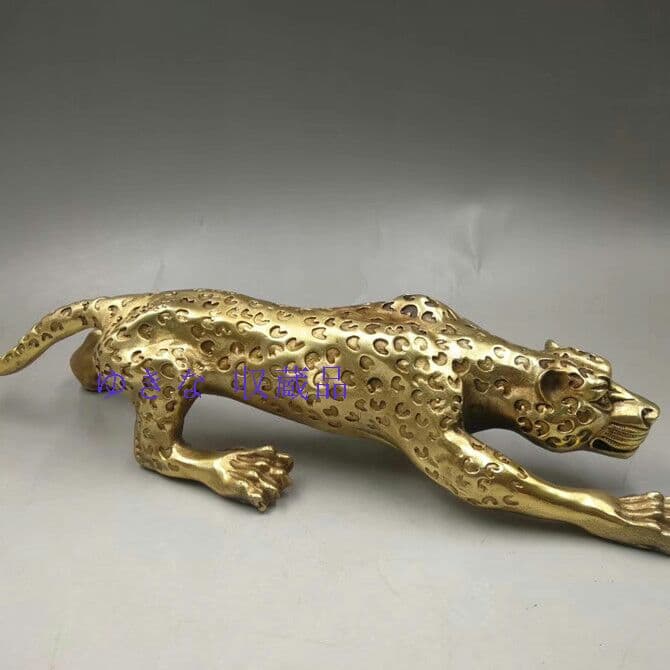 骨董品の銅ヒョウの置物、ヒョウの装飾工芸品X