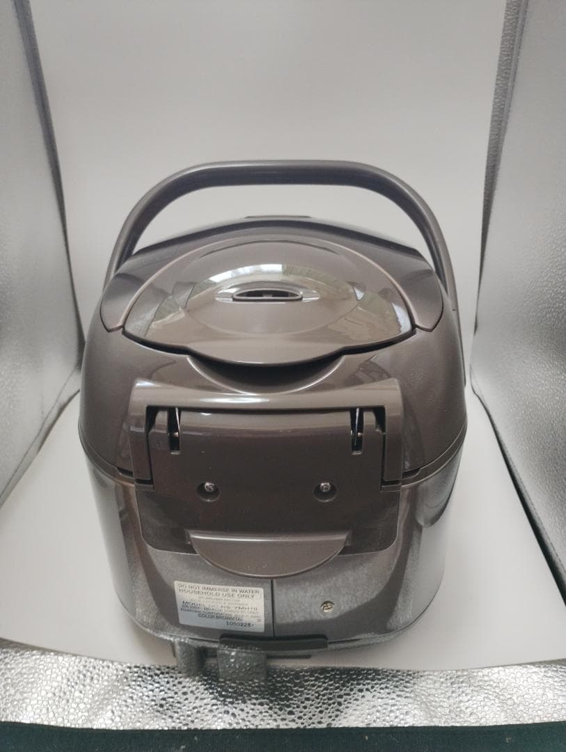 訳アリ 象印 海外向け炊飯器　極め炊き　5合/220-230V NS-YMH10