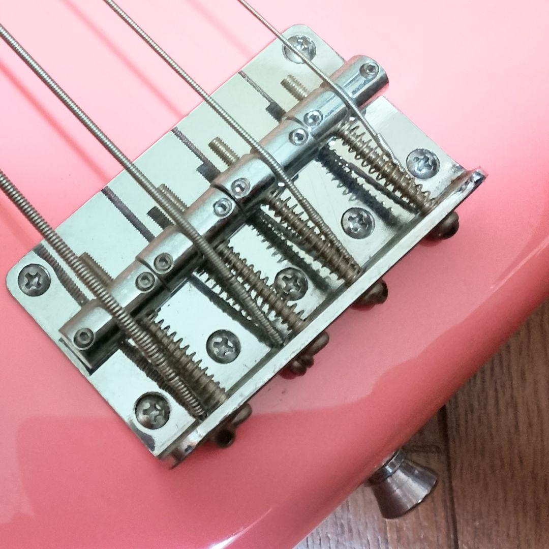 Photogenic　PRECISION TYPE　エレキベース　ピンク