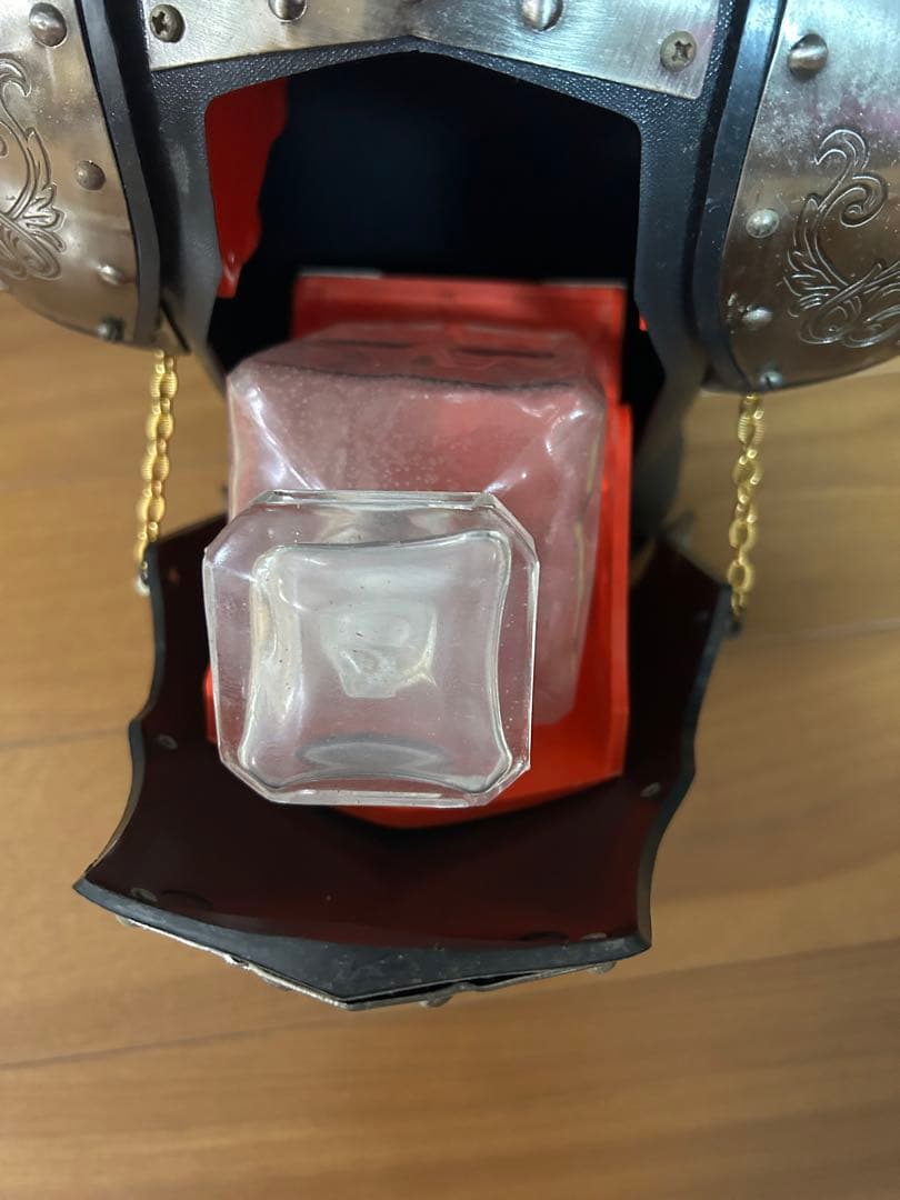 騎士の鎧 金属製 ニッカウイスキー 置物