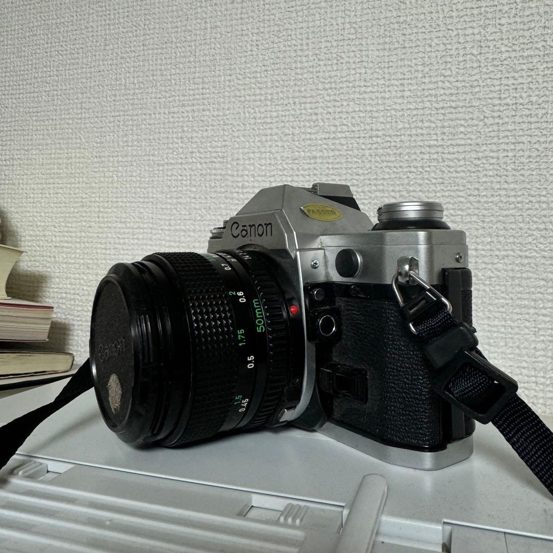 Canon AE-1 フィルム一眼レフカメラ 50mmレンズ付き