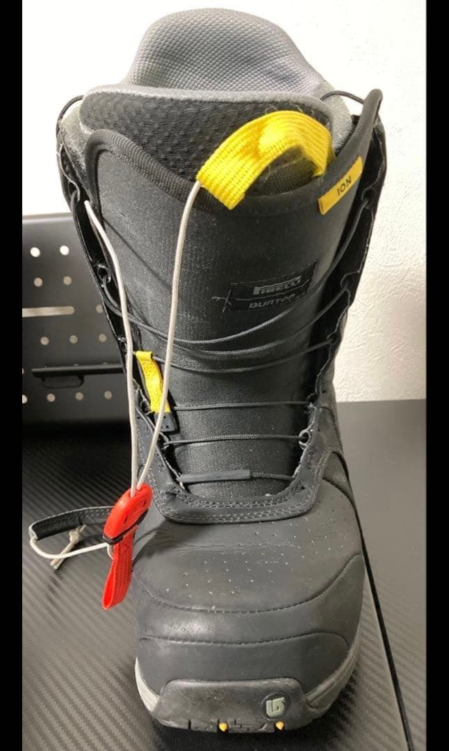 Pirelli x Burton スノボブーツ ION Japan-fit
