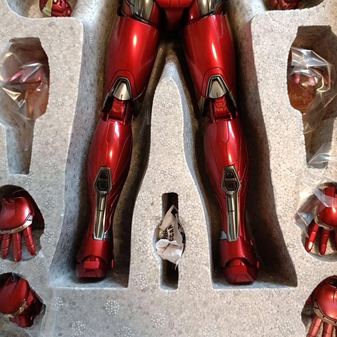 ホットトイズフィギュアセット アイアンマンマーク XLV 、トニー・スタークマン