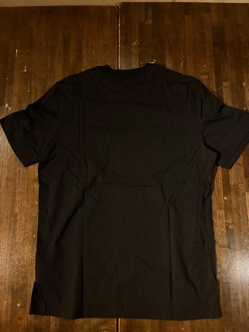 MONCLER ブラック ロゴ Tシャツ