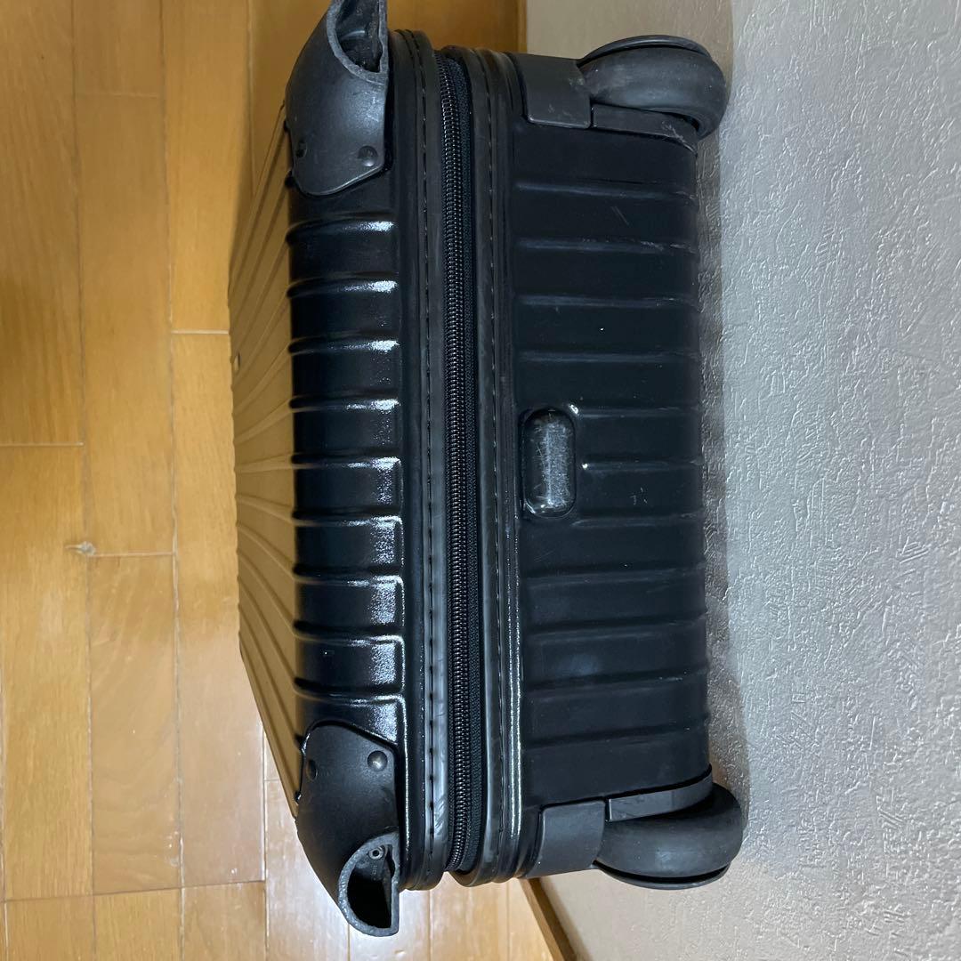 RIMOWAブラックハlキャリーケース 中型