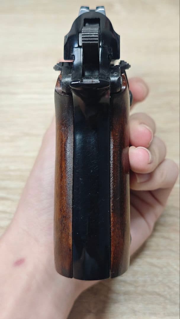 マルシン ベレッタ M84 モデルガン ハンドガン 訳あり