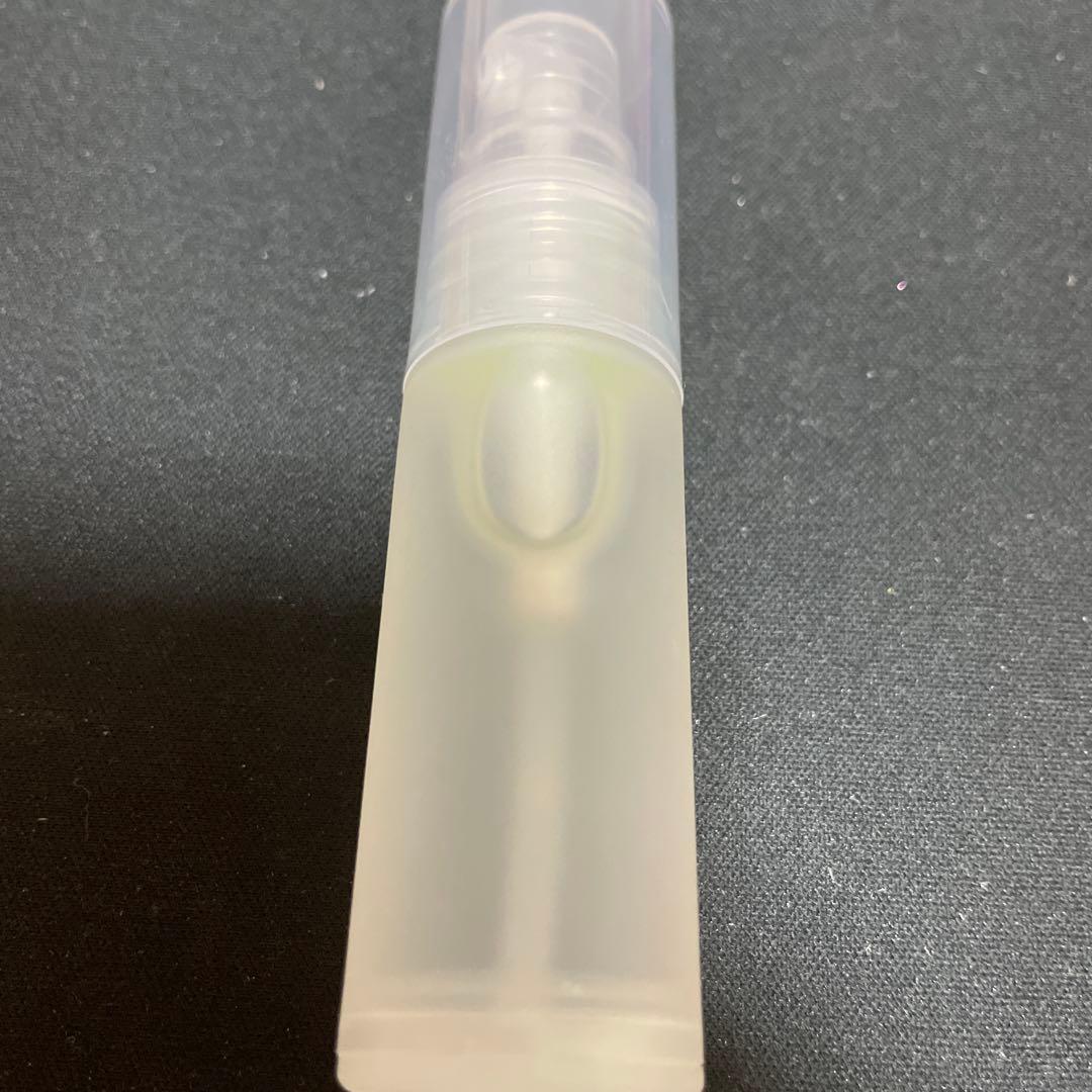 現品のみ‼️１００００００ドルスプレー