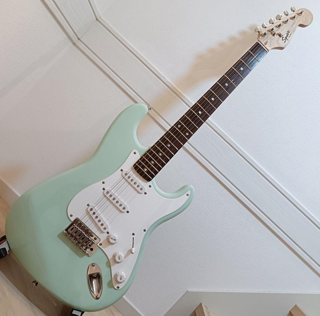 メンテ済｜Squier ストラトキャスター エレキギター サーフグリーン