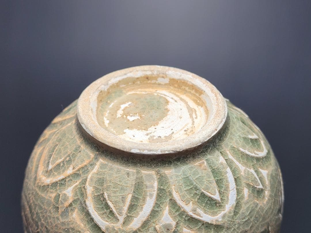 耀州窯 陰刻花紋 宋元時代 時代唐物 高さ約11.4cm