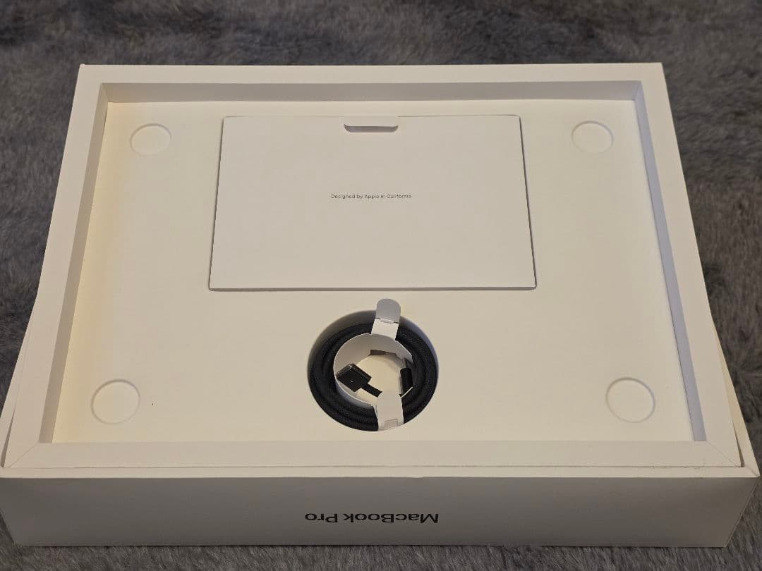 Apple MacBook Pro 14インチ M3 Pro 36GB