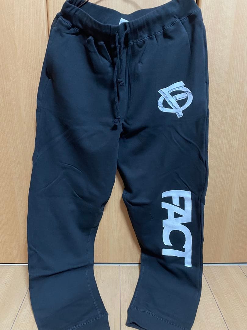 FACT スウェット上下セットアップ