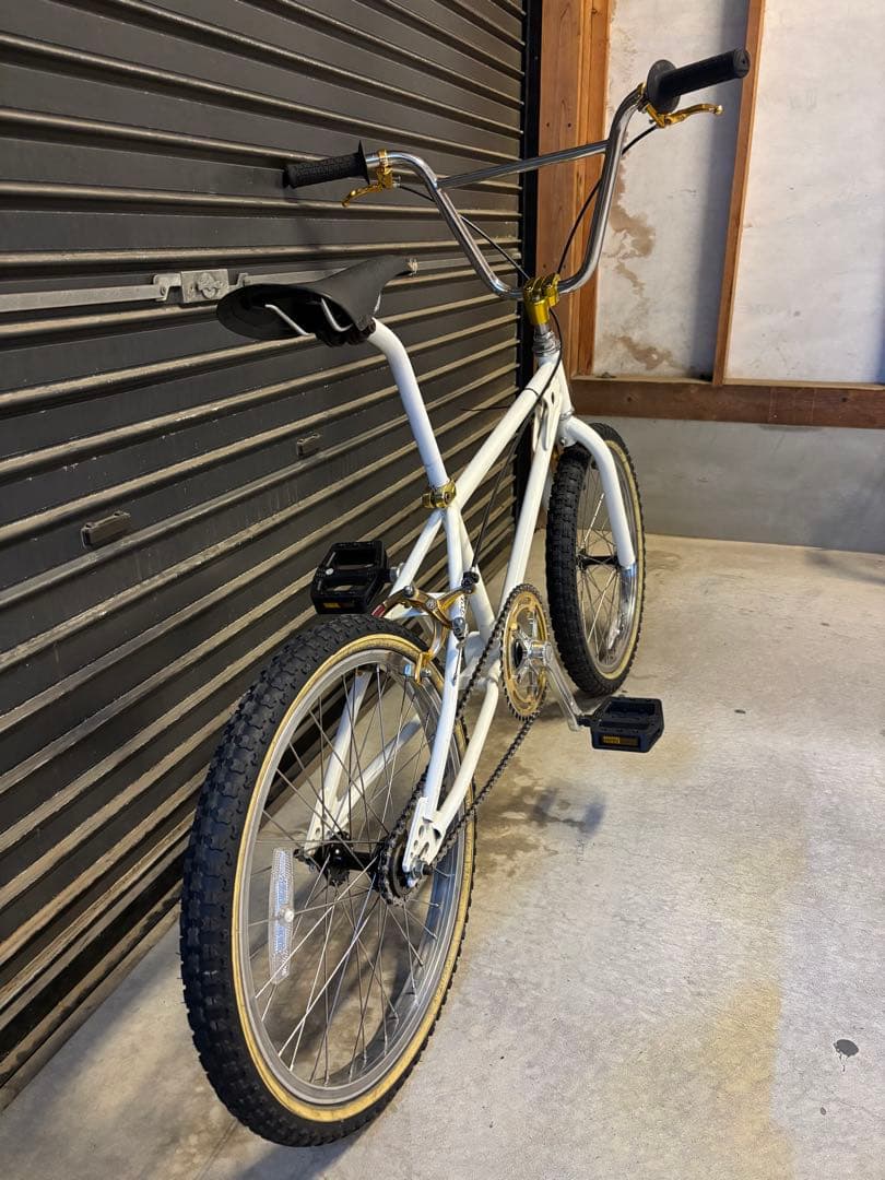 送料込 KUWAHARA KZ-01 白 old bmx 20インチ
