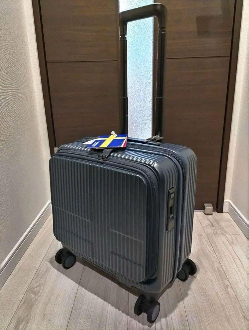 新品未使用 innovator 33L キャリーケース ネイビー inv20