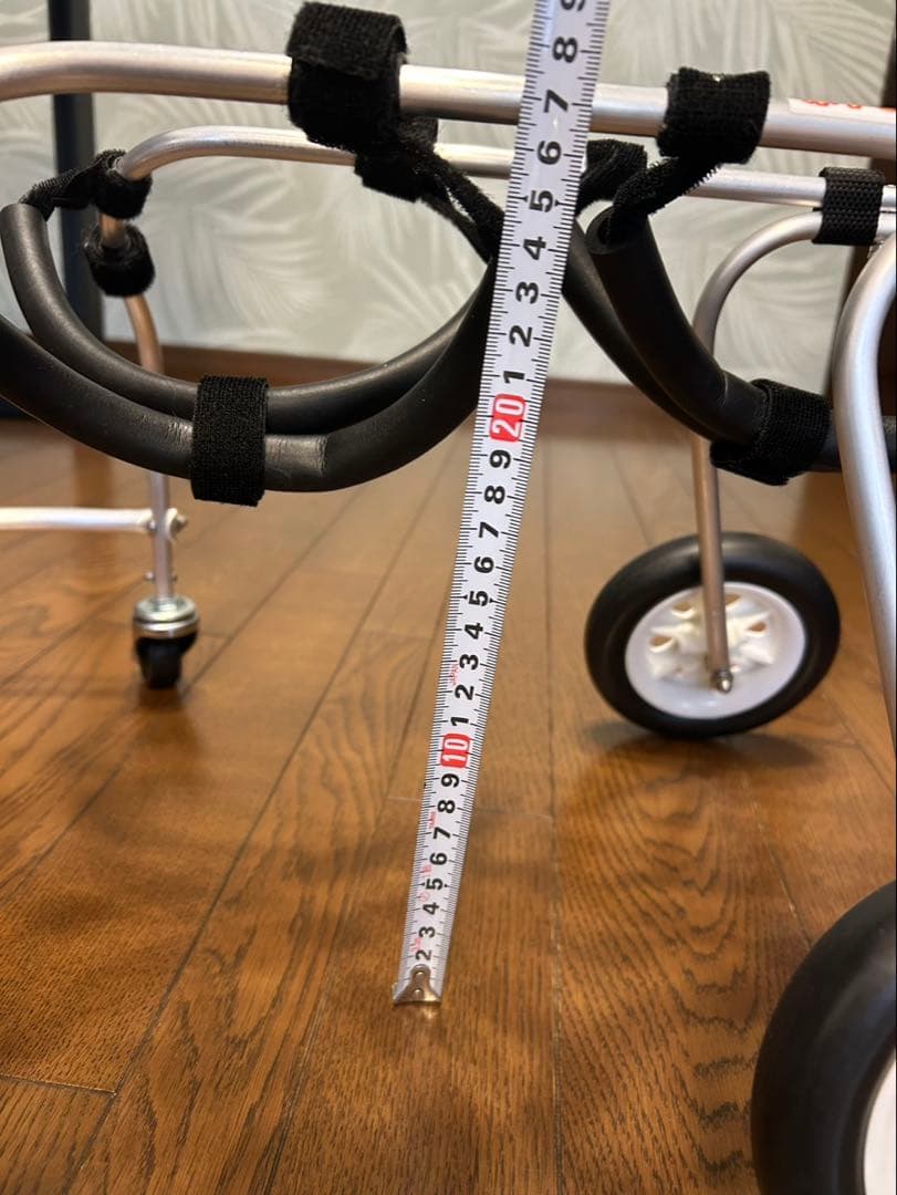 犬の車椅子　ポチの車椅子