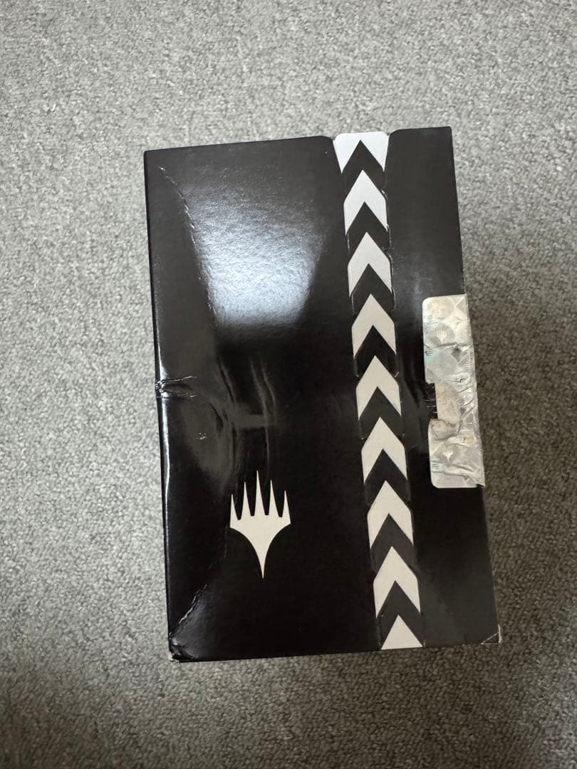 MTG FINAL FANTASY BUNDLE 2セット 未開封　破損している