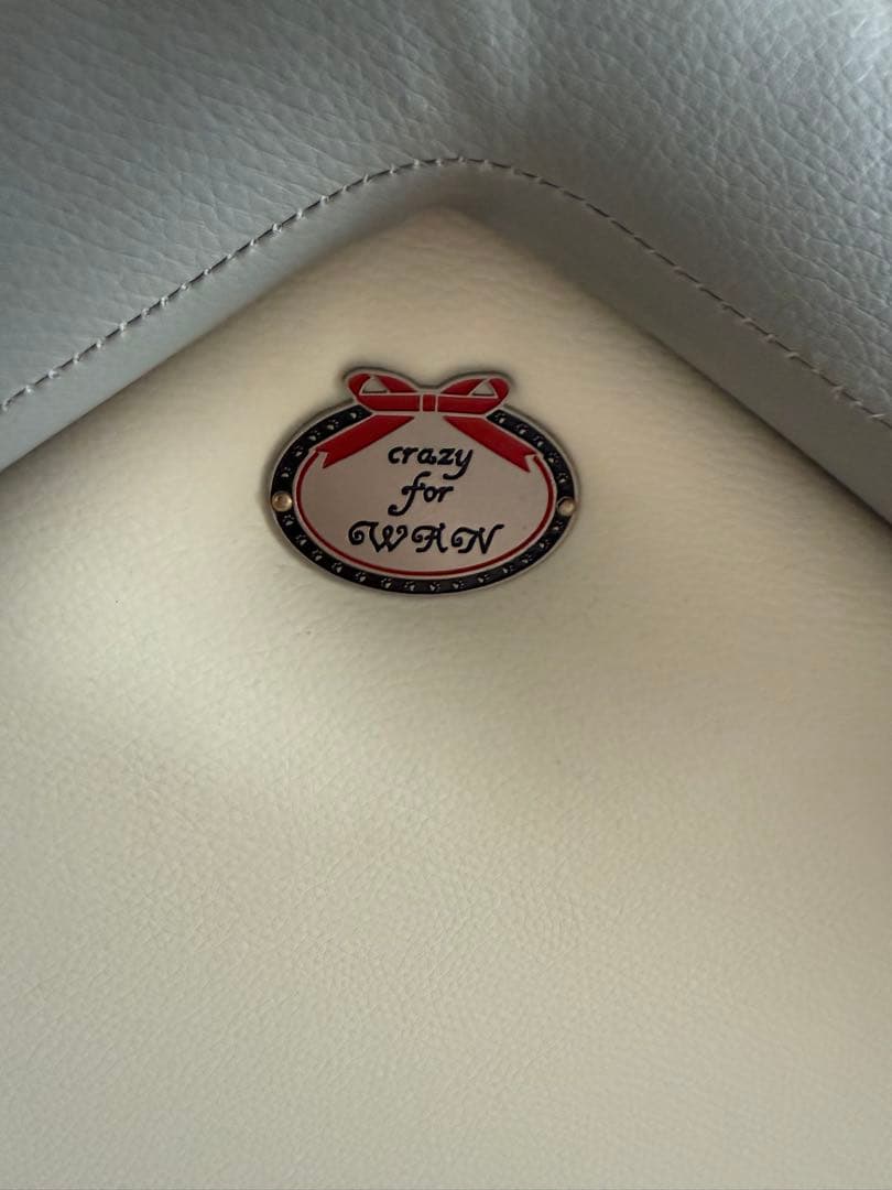 ビジュー付きレザーペットハウス　大きめ　多頭飼い　中型犬