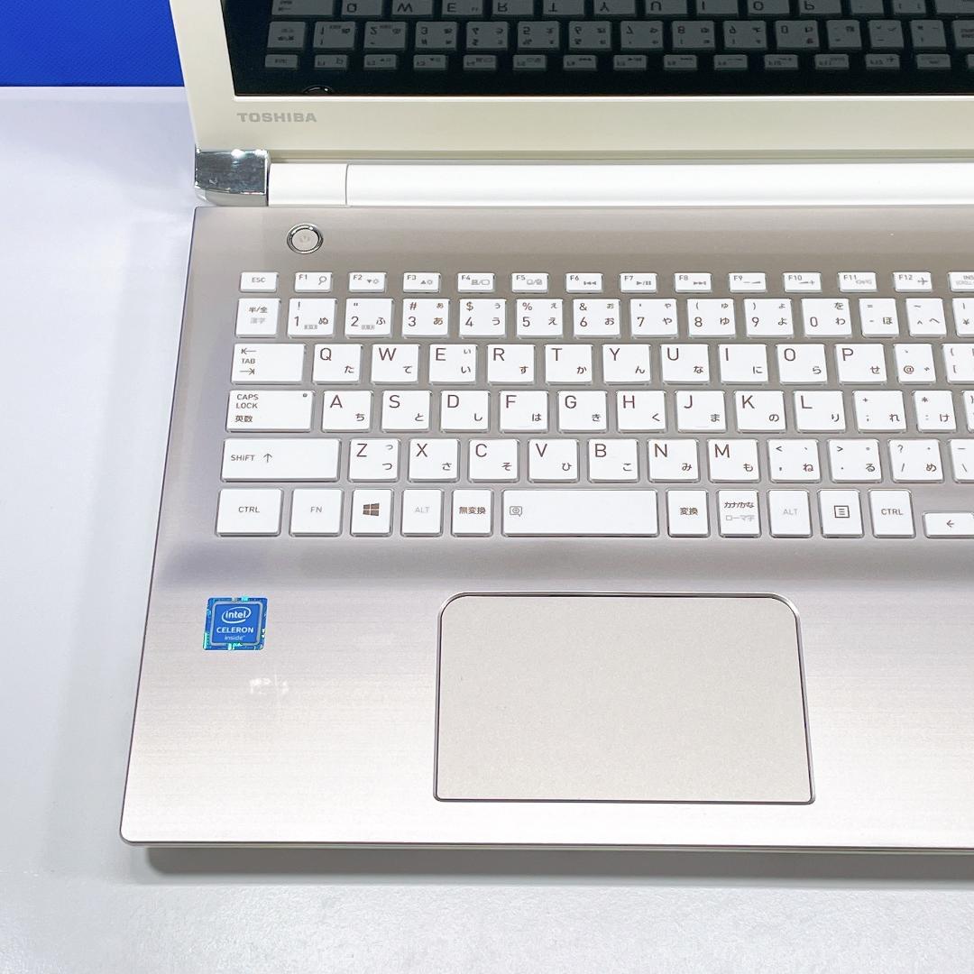 即利用OK✨快適SSD✨Windows11✨ゴールド✨東芝ノートPC 薄型カメラ