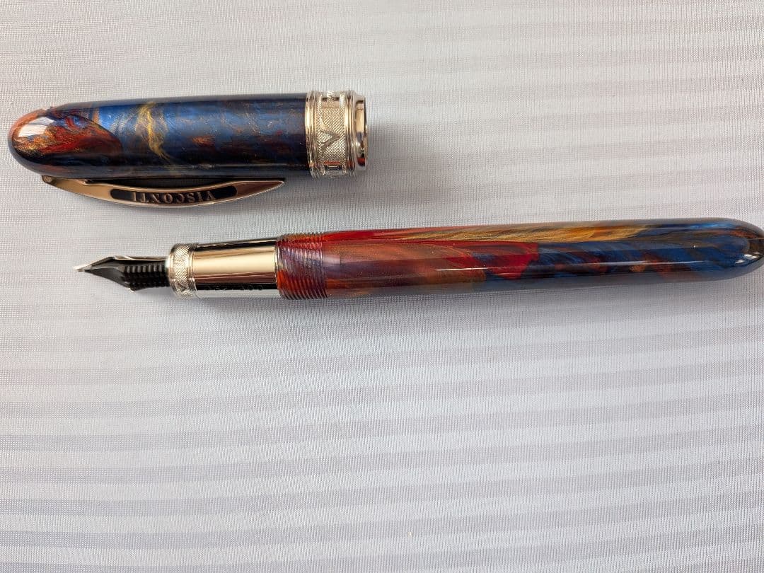 Visconti万年筆ヴァンゴッホVangogh.青赤マーブル模様14K白金